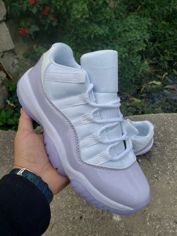 Air Jordan 11 Retro-085