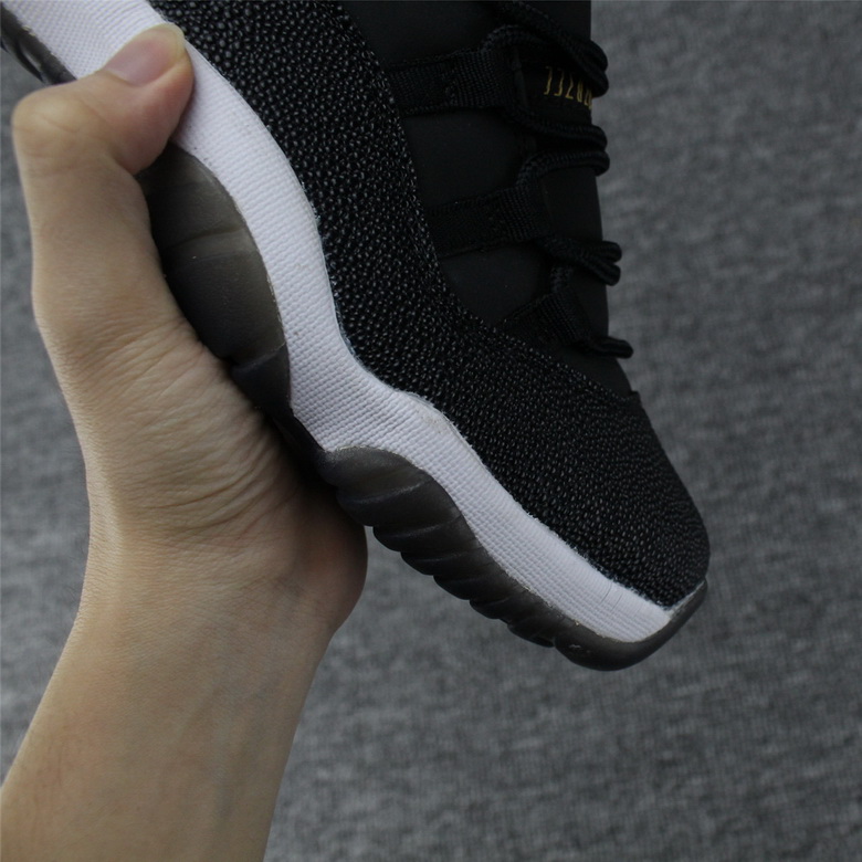 Air Jordan 11 Retro-103