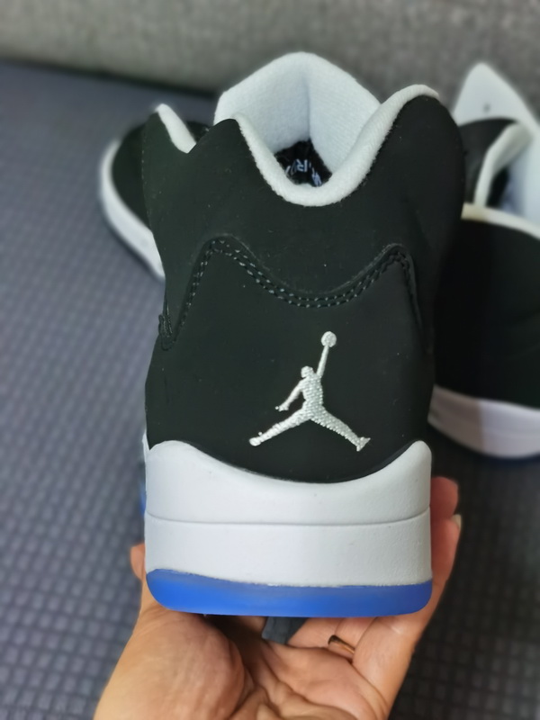 Air Jordan 5 Retro-012