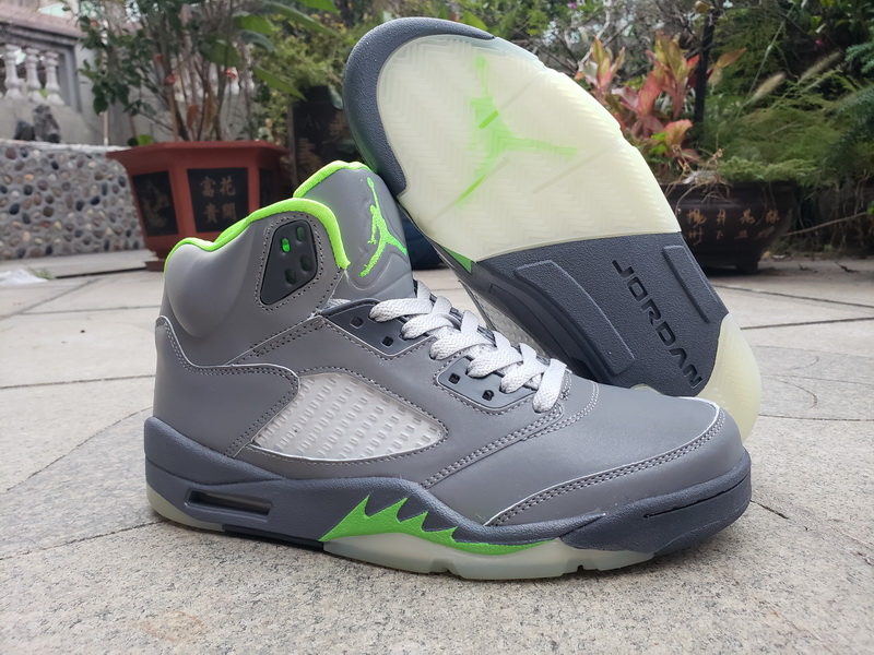 Air Jordan 5 Retro-026