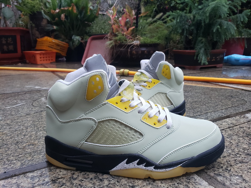 Air Jordan 5 Retro-075