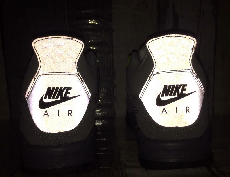 Air Jordan 4 Retro-107