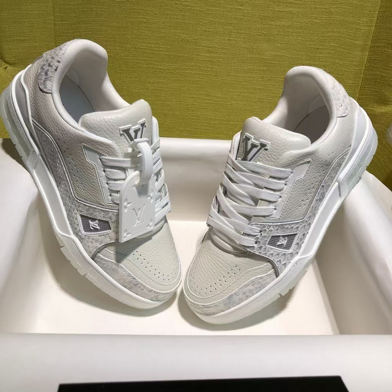 LV Shoes(AAA)-978