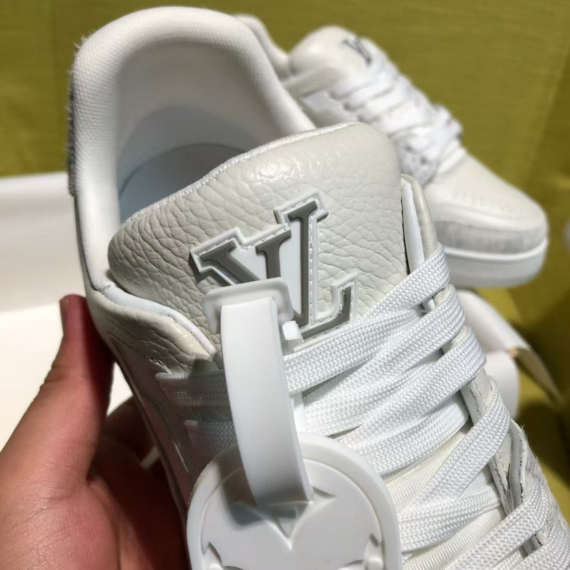 LV Shoes(AAA)-978