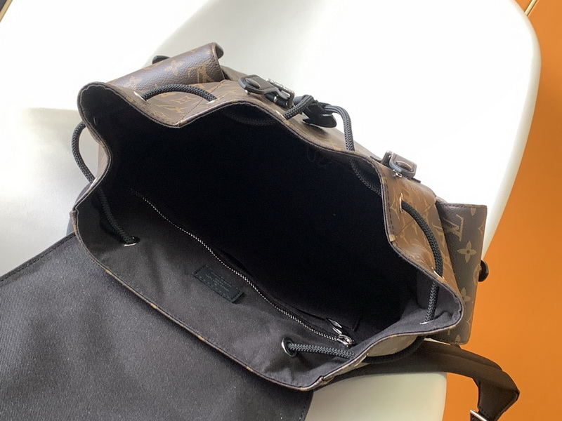 LV Backpack(AAA)-055