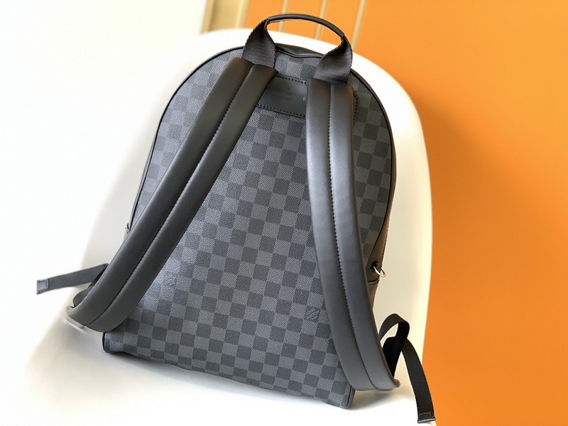 LV Backpack(AAA)-073