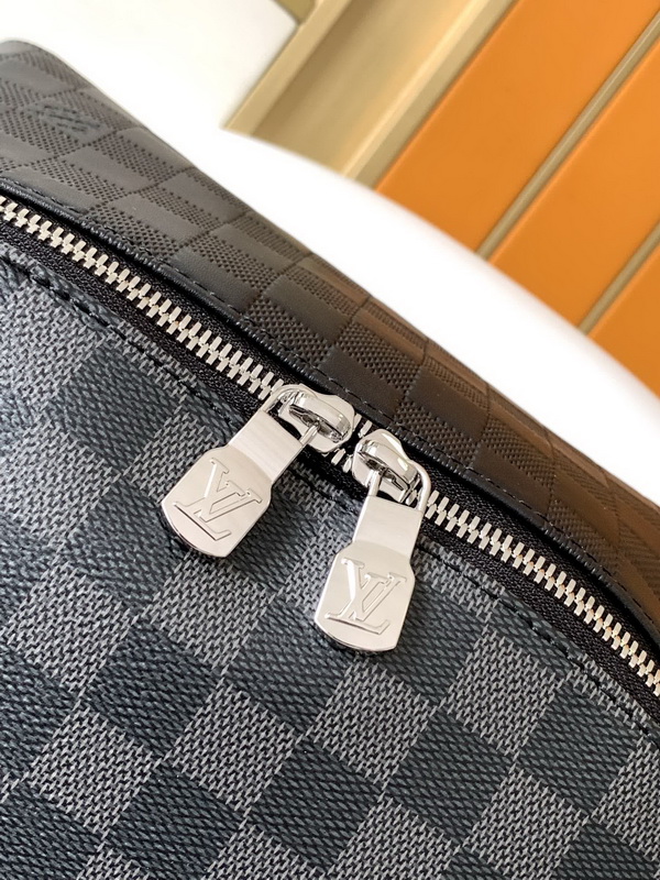 LV Backpack(AAA)-074