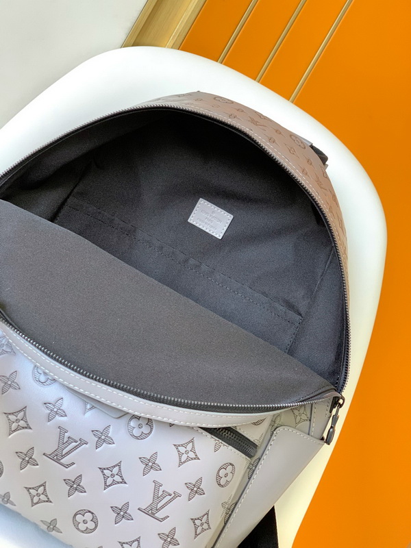 LV Backpack(AAA)-099