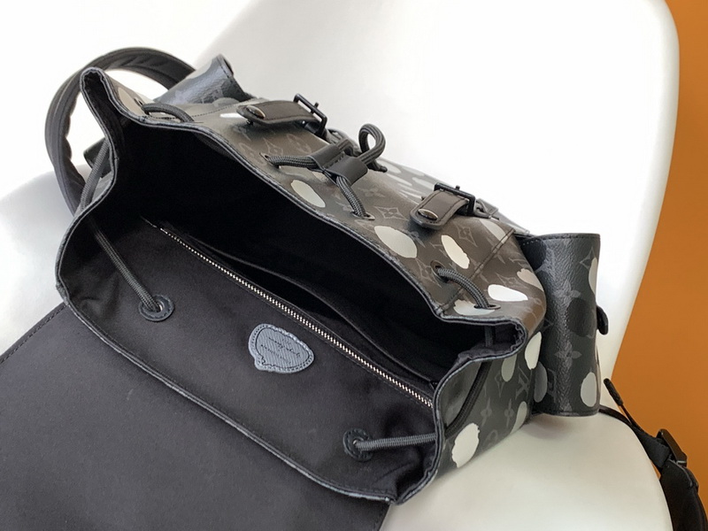 LV Backpack(AAA)-115