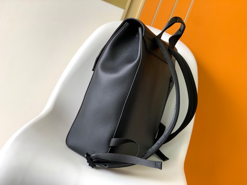 LV Backpack(AAA)-128