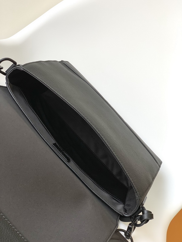 LV Handbags AAAA(Men)-155