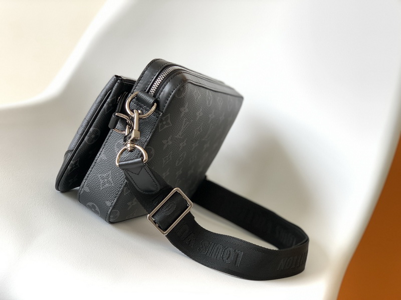 LV Handbags AAAA(Men)-167