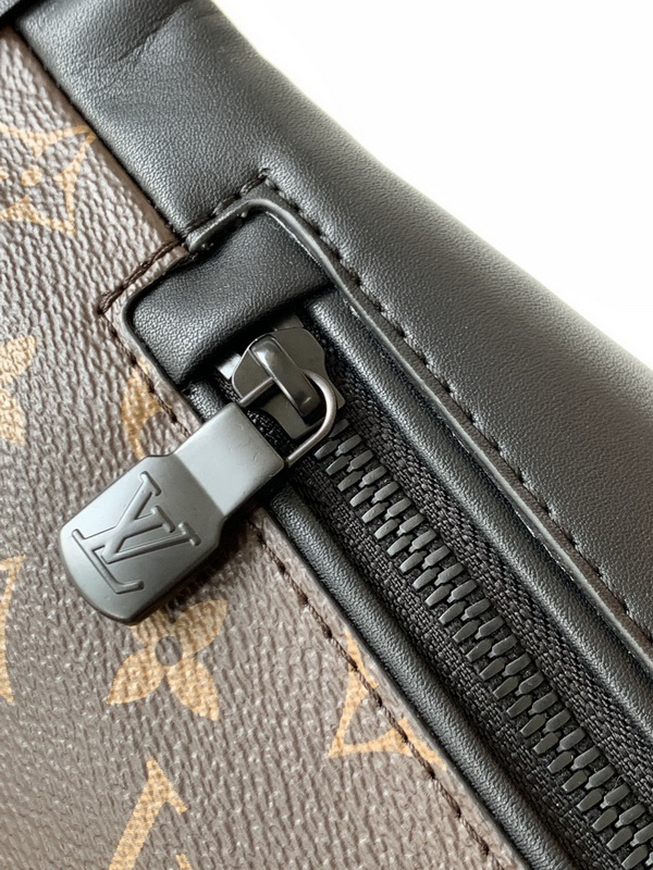 LV Handbags AAAA(Men)-172