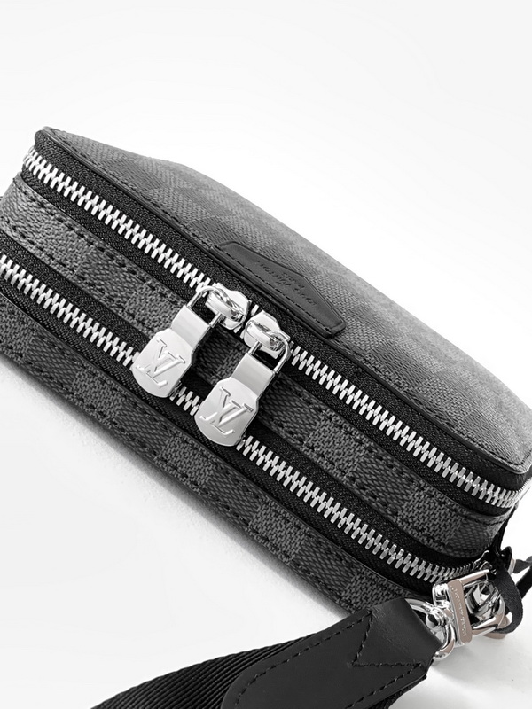 LV Handbags AAAA(Men)-175