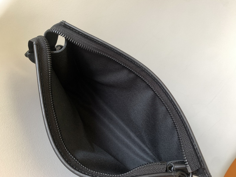 LV Handbags AAAA(Men)-181
