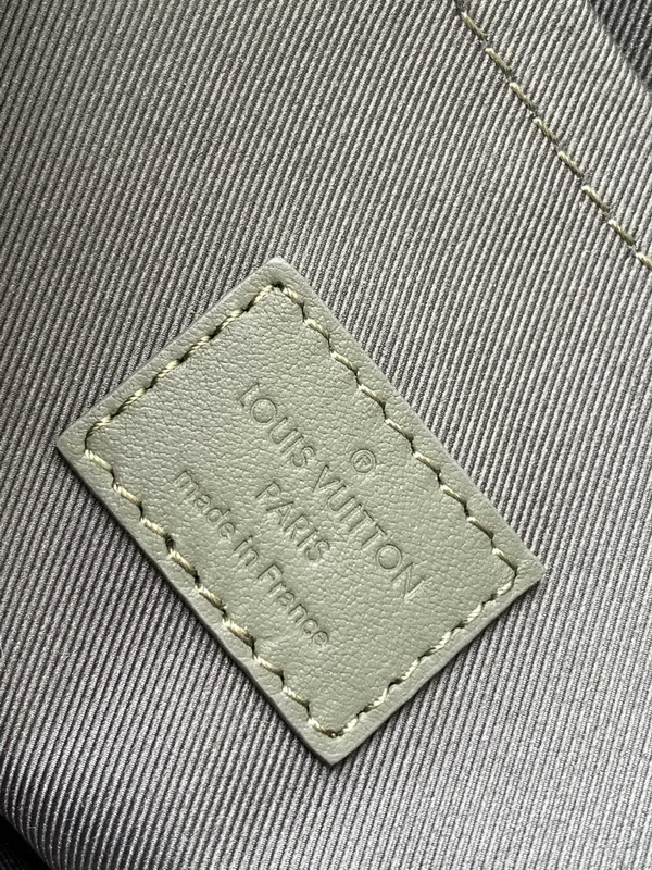 LV Handbags AAAA(Men)-192