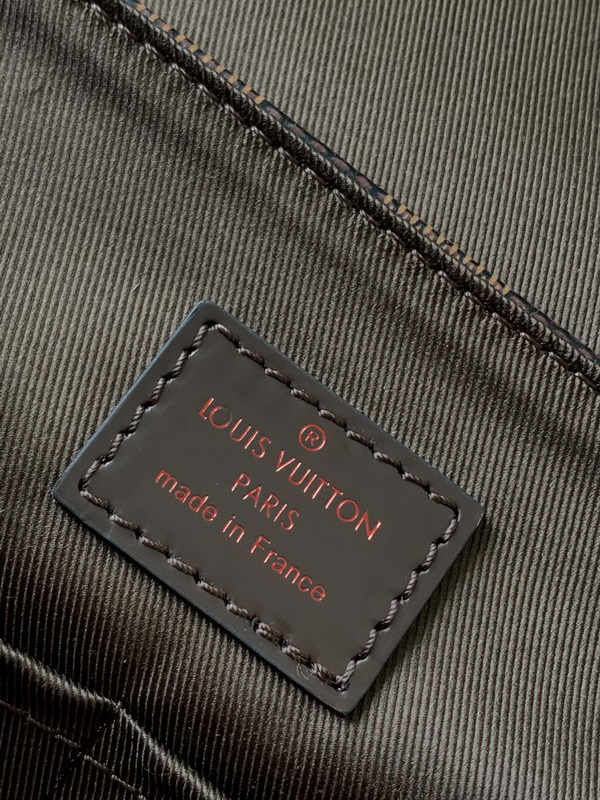 LV Handbags AAAA(Men)-198