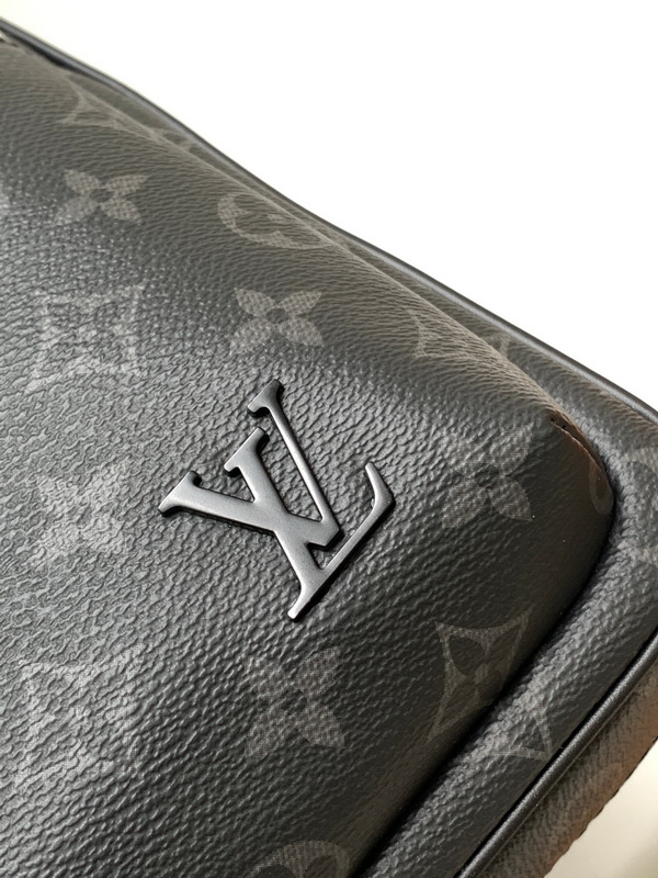 LV Handbags AAA(Men)-221