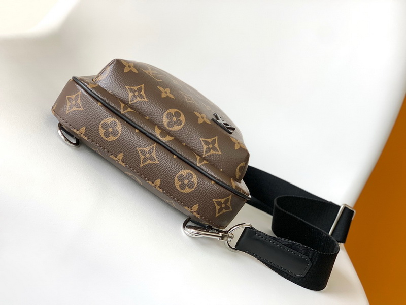LV Handbags AAA(Men)-222