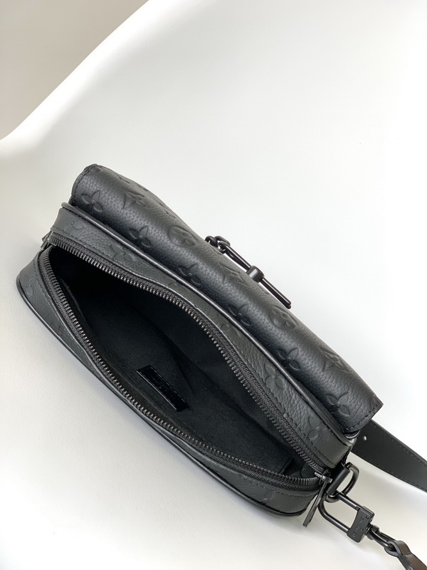 LV Handbags AAA(Men)-244
