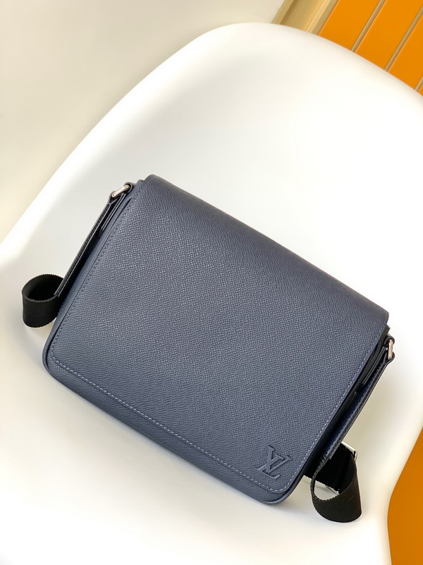 LV Handbags AAA(Men)-253