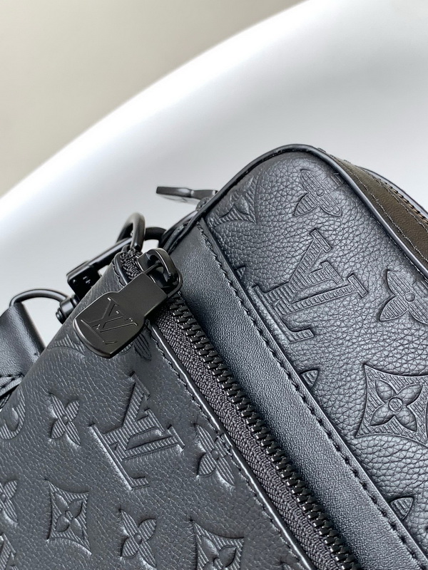 LV Handbags AAA(Men)-262