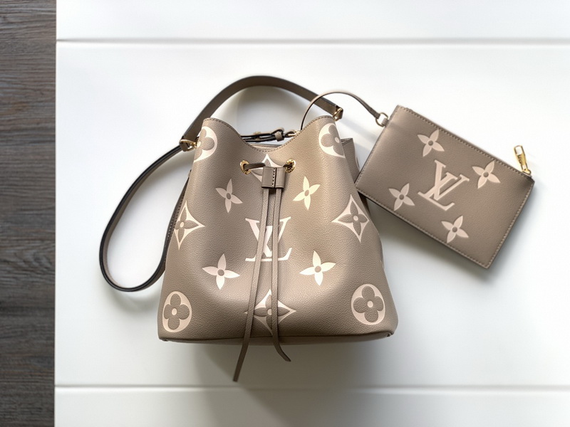 LV Handbags AAA(Women)-1026