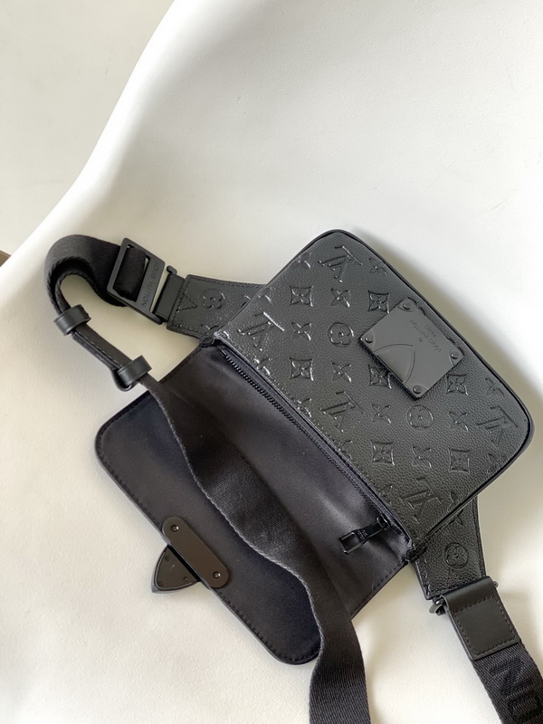 LV Handbags AAA(Women)-557