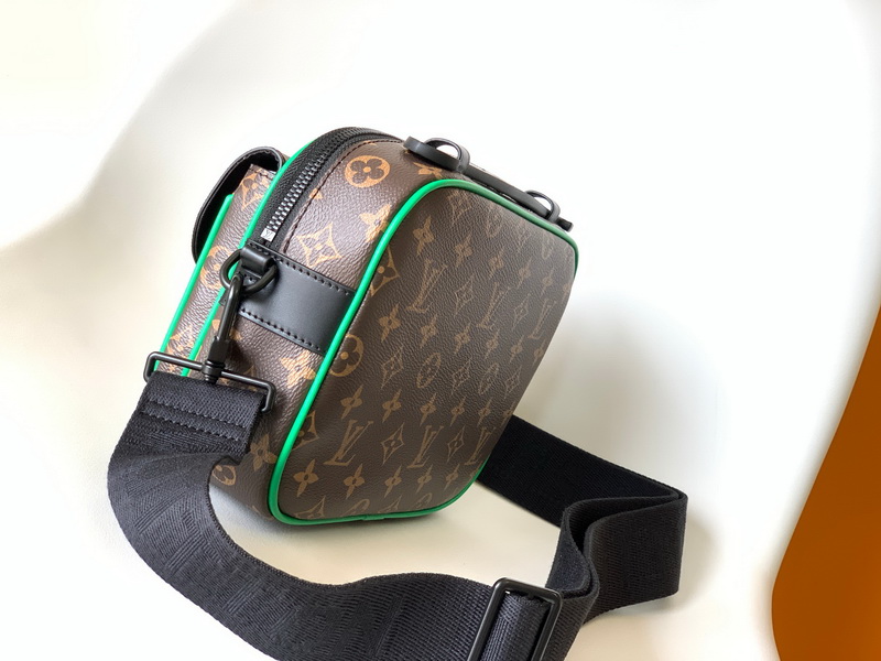 LV Handbags AAA(Women)-567