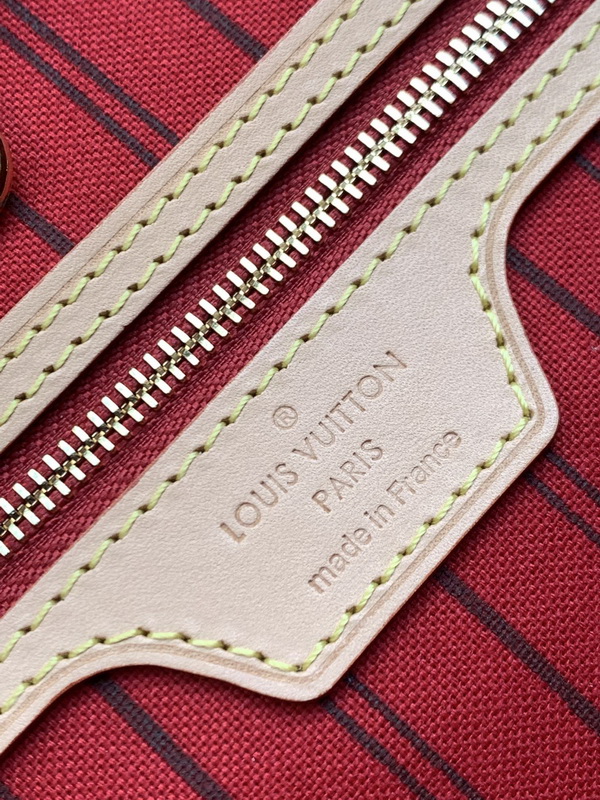 LV Handbags AAA(Women)-569