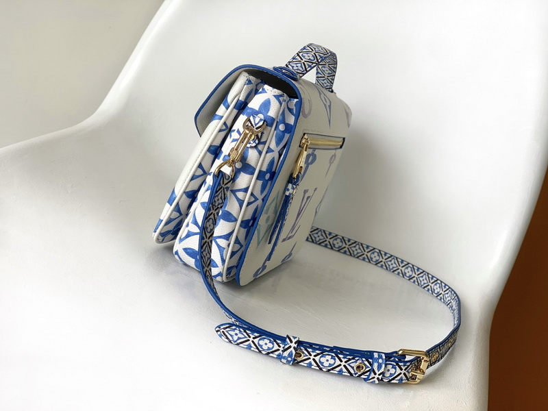 LV Handbags AAA(Women)-584