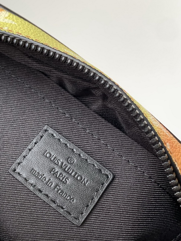 LV Handbags AAA(Women)-592