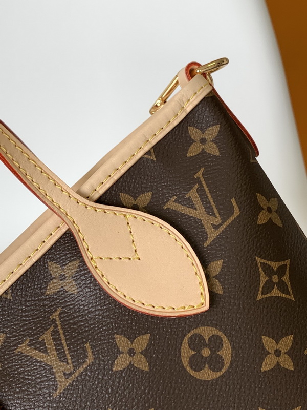 LV Handbags AAA(Women)-600