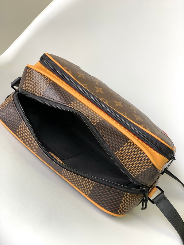LV Handbags AAA(Women)-602