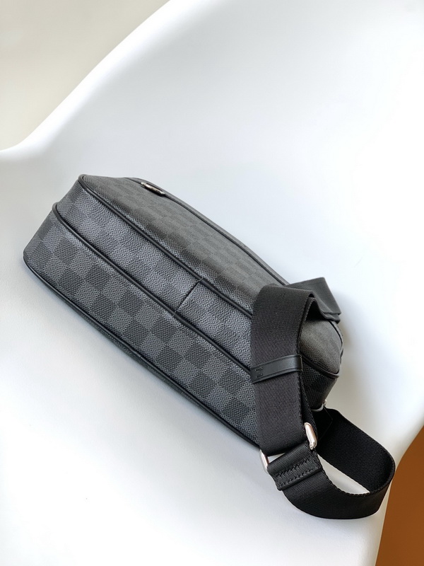 LV Handbags AAA(Women)-619