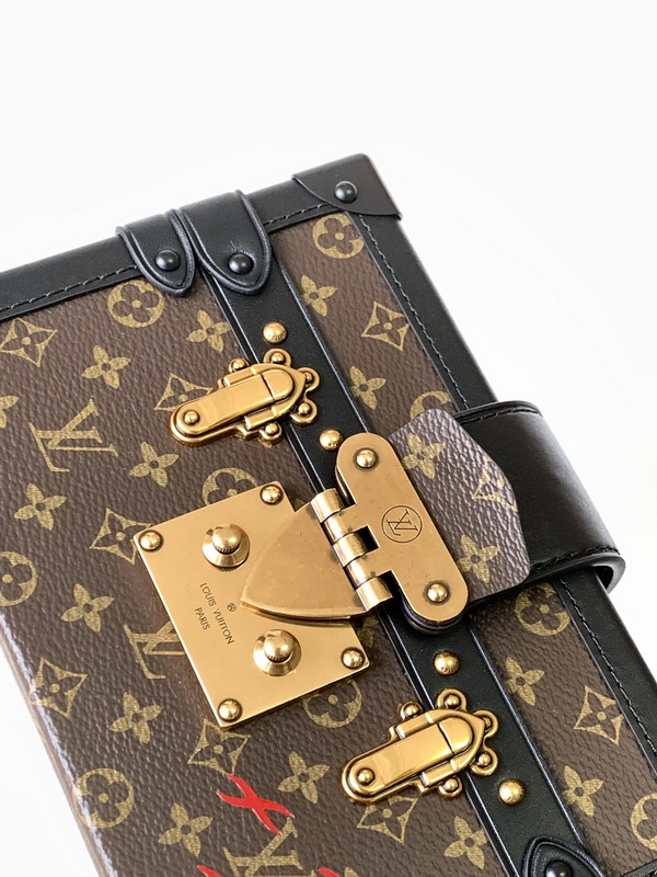 LV Handbags AAA(Women)-676