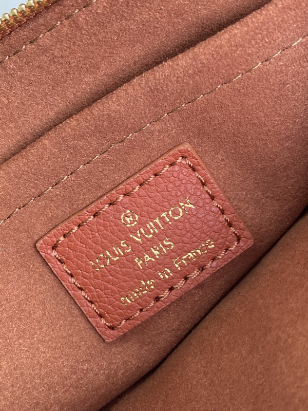 LV Handbags AAA(Women)-695