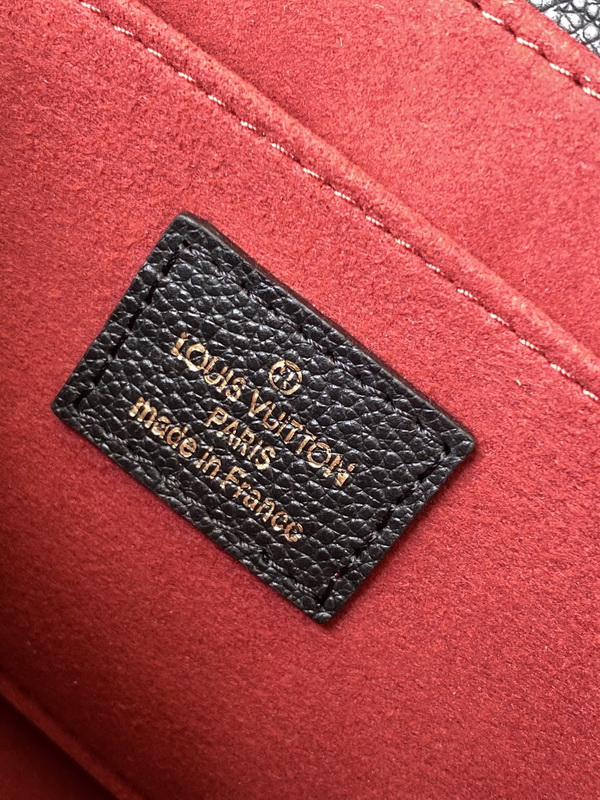 LV Handbags AAA(Women)-698