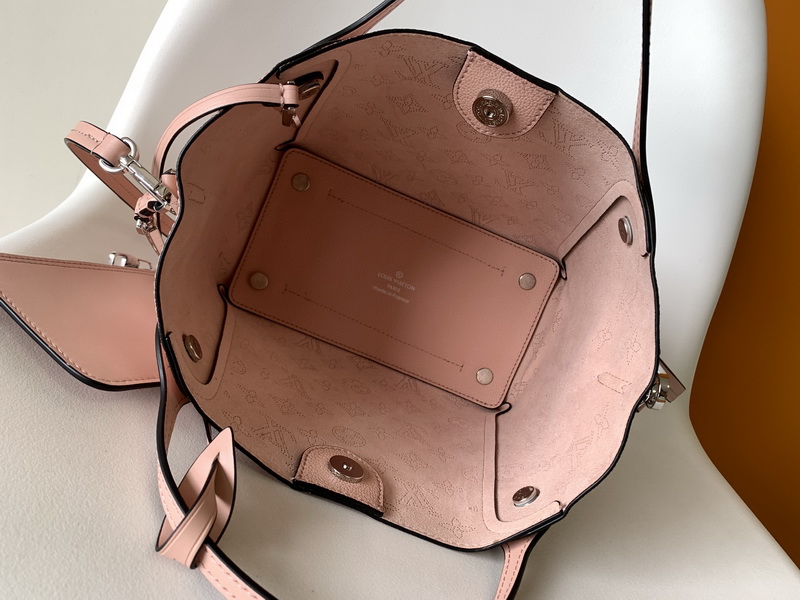 LV Handbags AAA(Women)-700