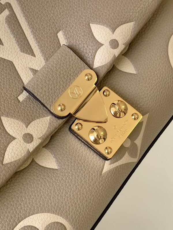 LV Handbags AAA(Women)-702