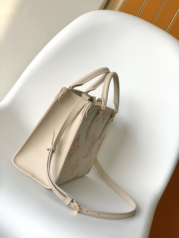 LV Handbags AAA(Women)-717