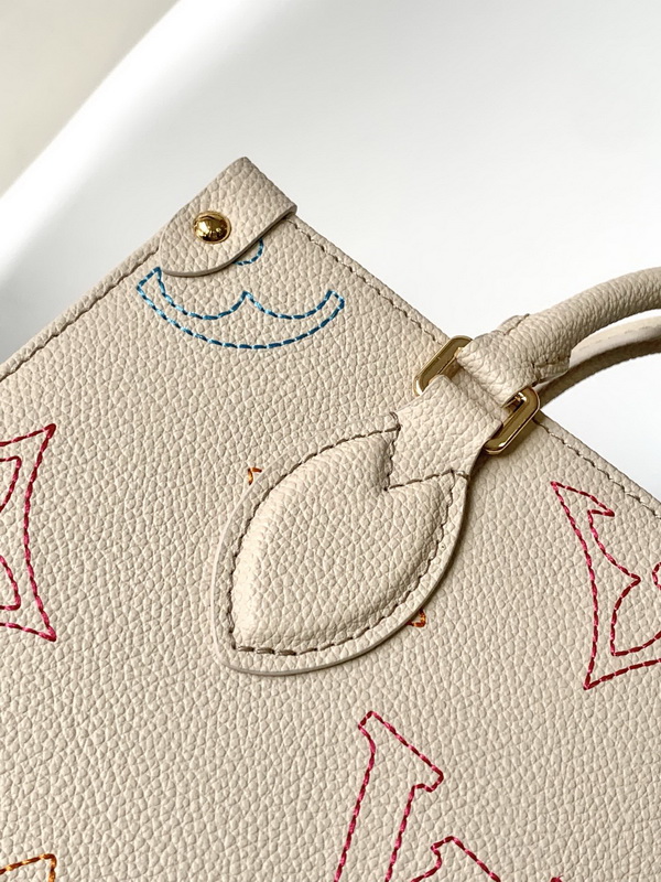 LV Handbags AAA(Women)-717