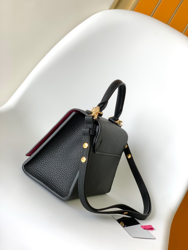LV Handbags AAA(Women)-742