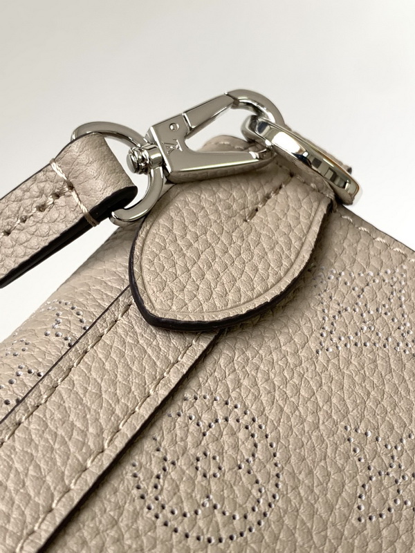 LV Handbags AAA(Women)-748
