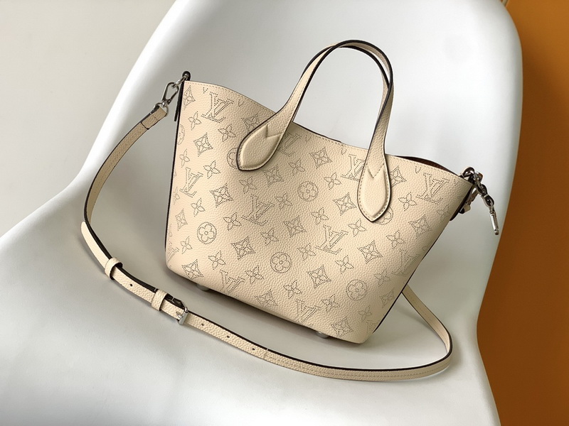 LV Handbags AAA(Women)-749