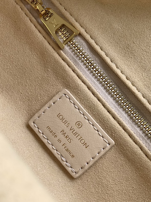 LV Handbags AAA(Women)-757