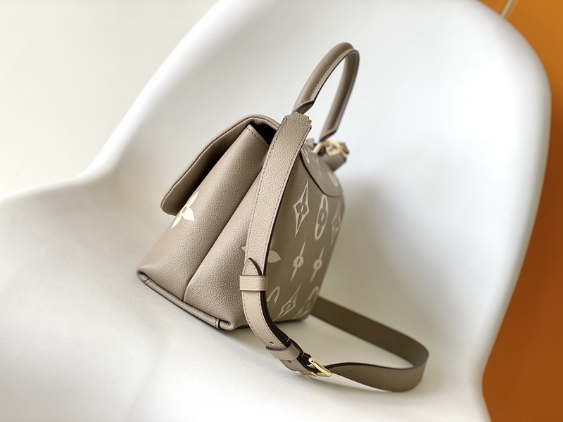 LV Handbags AAA(Women)-770