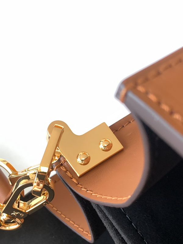 LV Handbags AAA(Women)-813