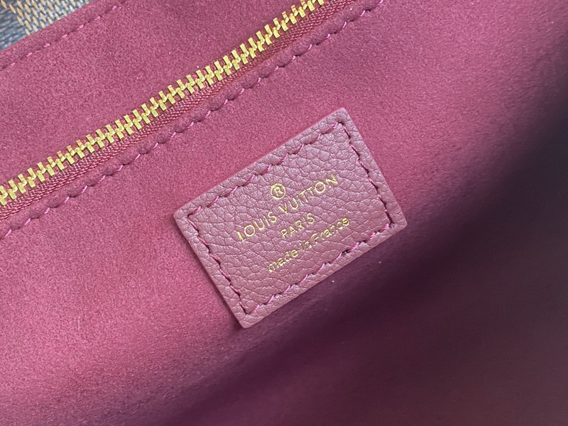 LV Handbags AAA(Women)-837