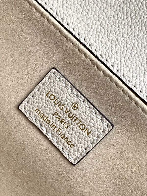 LV Handbags AAA(Women)-839